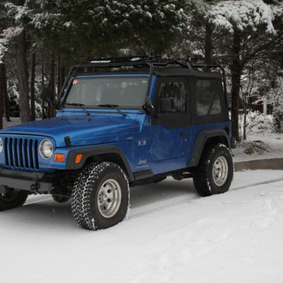 Jeep ride in the snow